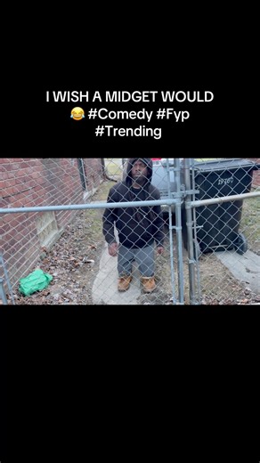 I WISH A MIDGET WOULD 😂 #Comedy #Fyp #Trending #detroit