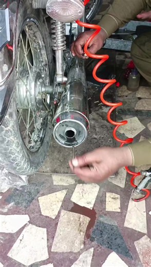 Essential Guide to Becoming a Top Motorcycle Mechanic