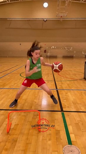 🎯 FUNDAMENTOS HABILIDADES ⚡️ . . 📌 @shotbasketball23🚀 . . #basketball #basketballtraining #baloncesto #basquete #barcelona #spain #workout #shotbasketball23 | shotbasketball23