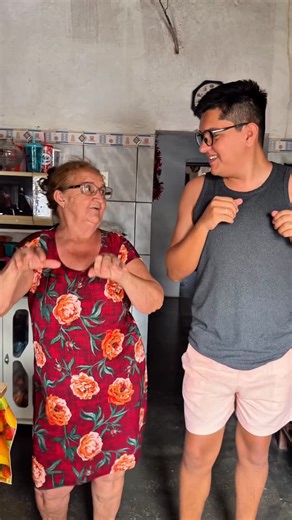 Alysson Moura on Instagram: "Bora almoçar?"