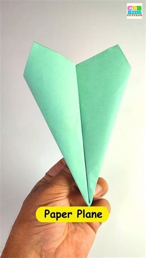 How to make an easy Paper Plane #diycrafts #cubkidscrafts #shorts #games