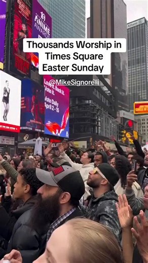 RT @GuntherEagleman: 🚨 INCREDIBLE! Thousands of people packed Times Square on Easter Sunday, openly worshipping Jesus in the heart of New…