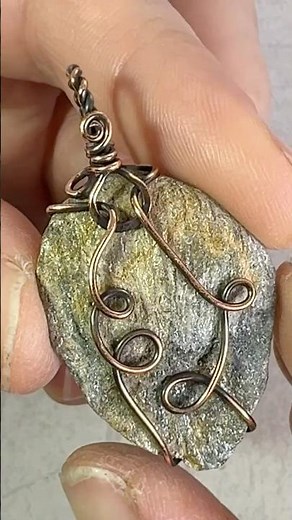 Phyllite Pendant Jewelry | ASMR Beadtime Story of a Glittery Metamorphic Rock from Quesnel Lake