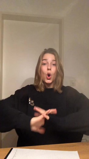 L e o n o r a on TikTok