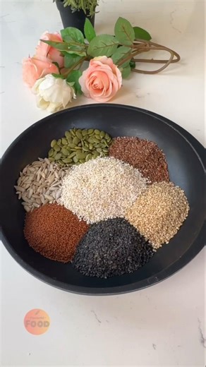 7 Seeds Bar #energybars #healthy #recipe