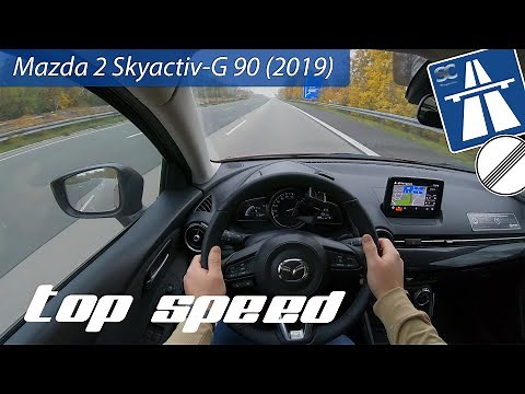 Mazda 2 Skyactiv-G 90 (2019) - Autobahn Top Speed Drive