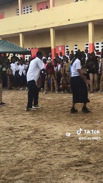 bb esther sur TikTok