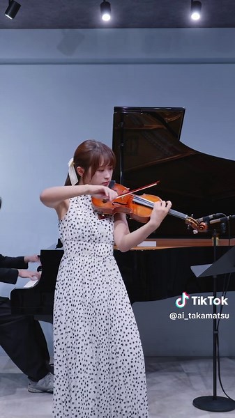 死の舞踏 サン=サーンス Danse macabre：Saint-Saëns . 今日ユーチューブにフル動画投稿しています！ 🔍高松あい . #ヴァイオリン #バイオリン #ヴァイオリニスト #バイオリニスト #violin