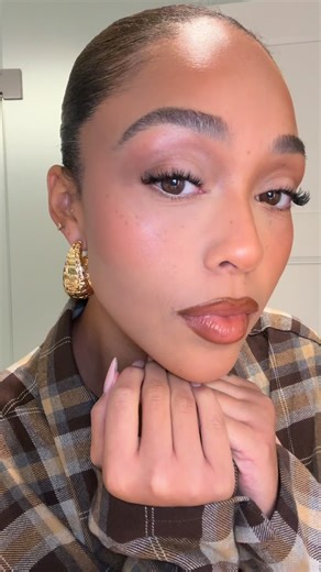 HEIR JORDYN on Instagram: "let’s get ready 🤎"