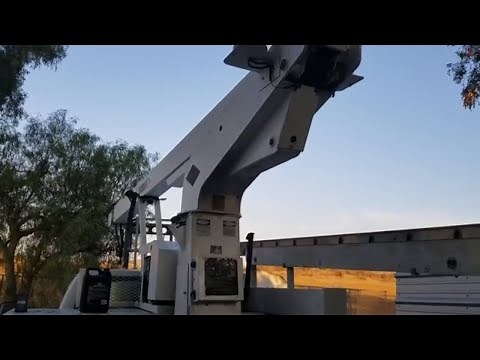 Versalift Tel 29 how it works and how to work on it a bit