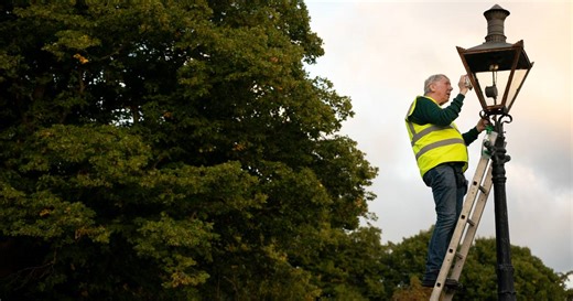 Meet the lamplighters of Phoenix Park