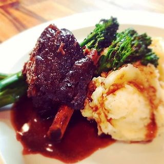 ROY'S RESTAURANT'S | Beef Short Ribs - Restaurant Recipe Recreations