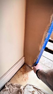 Do you look after the trade ahead of you?? I do but that’s mainly because I’m the trade following on 😂 #builder #carpenter #diy #asmr #satisfying #plasterer | David Finnegan