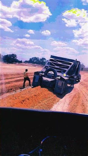 Belly Dump Action! @kenworth @peterbilt