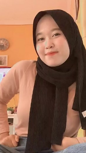 Viral Jilbab: Asupan Hijab Crot Terkini