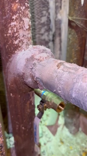 Removing an old galvanized nipple #tough #cut | galvanized steel