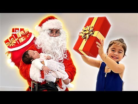 SANTA SURPRISES ELLE AND ALAÏA WITH SECRET CHRISTMAS GIFTS!!!