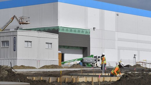 Amazon preparing to open distribution facilities in Cocoa, Melbourne, adding hundreds of jobs