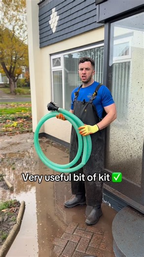 GREAT bit of kit! This has helped me out a lot, when the water starts to puddle up ✅ @pressure.cleaning.solutions - - #homeimprovement #pressurewashing #exterior #beforeandafter #satisfyingvideos | Pressure Cleaning Solutions