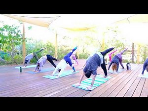 Anuttara Vinyasa with Blake