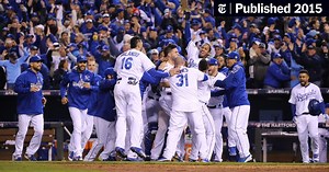 Royals Outlast Mets in Epic Start to World Series (Published 2015)
