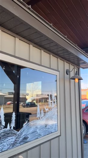 271 reactions · 11 comments | Hard at work today transforming our windows into the perfect artwork for the season! | Dutch Country Cafe | Facebook