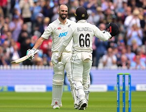 "The former keeps getting tougher to bat" - Aakash Chopra highlights key difference between 'raging turner' and England's 'seamer-friendly' pitches during ENG vs NZ 1st Test