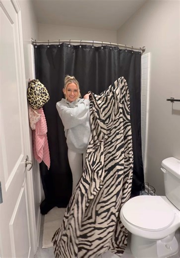 are you guys tired of me changing my shower curtain yet orrr ? 😃 @Urban Outfitters