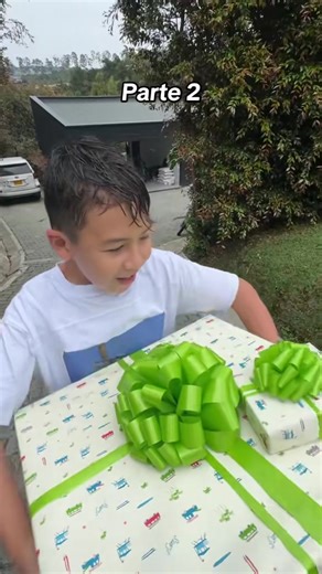 Premio a Thiago por sus 50 Días Aprendiendo Portugués