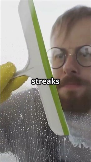 Do Professional Window Cleaners Use Soap in Myrtle Beach? Advanced Power Wash Has the Answer