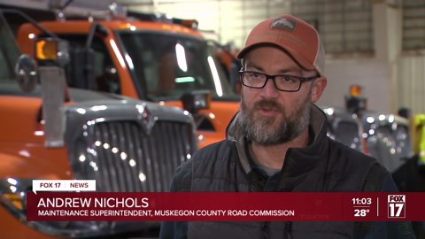 Muskegon County sees first snowfall of season as road crews prepare for early winter