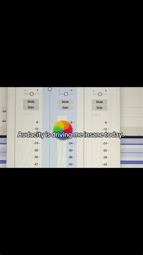This is the third time this has happened when I go into audacity mixer today. I wonder if I need to update my computer or something — this is bothering me lol ##audacity