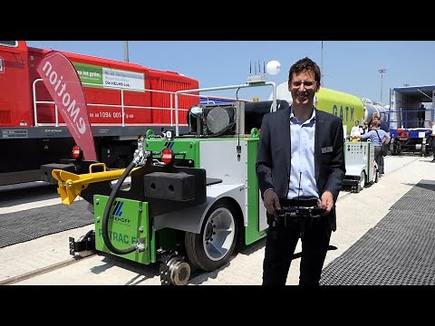 Zwiehoff Rotrac E4 two-way electric shunting device - remote locomotive rail vehicle - Interview