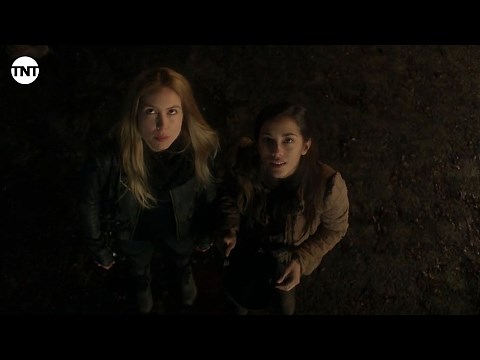 Top Moments from Season 3 - #9 | Falling Skies | TNT