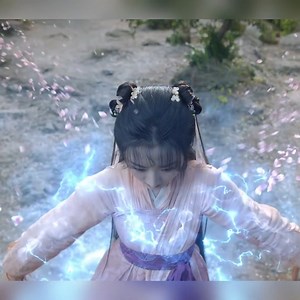 2.7M views · 59K reactions | They hurt the man she loved most, and she completely exploded! 他们伤了她最爱的男人，她彻底爆发！ Drama Name：Sword and Fairy 剧名：又见逍遥 #cdrama #chinesedrama #何与 #heyu #胡意旋 #HuYiXuan #SwordandFairy #又见逍遥 #tvdrama | 剧荒终结者 Drama terminator | Facebook