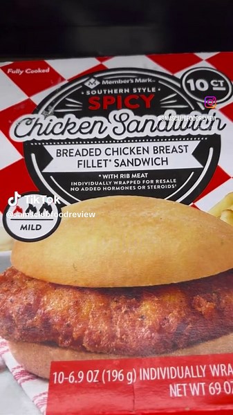 Member’s Mark Southern-Style Spicy Chicken Sandwiches are a highly talked about item @samsclub, available year round. Check my page @samsclubfoodreview for the dEATs where I answer some questions I’ve received about them. 🐔 🍔 🌶️ 🔥 #SamsClub #MembersMark #SamsClubFoodReview #FoodReview #Foodstagram #ViralFood #Groceries #SamsClubFinds #InstaFood #GroceryHaul #FoodReels #Reels #ExplorePage #FoodieFinds #FoodRecommendations #FoodHacks #FunFoodFinds #ExplorePage #Lunch #Dinner #LunchIdeas #Dinne