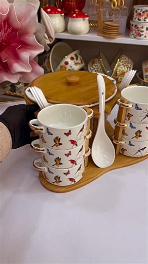 model crockery with luxury designer stylish kitchenware dining table sup bowl set