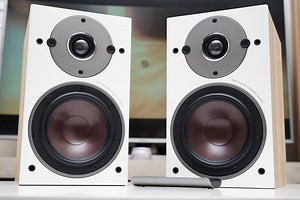 Dali Oberon 1 C   Sound Hub Compact review: beautifully transparent sound - Son-Vidéo.com: blog