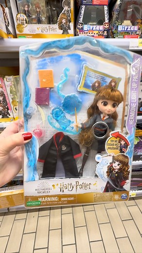 Harry Potter ~ Hermione Granger with her Otter Patronus. This is a cute doll set. The Otter is my Patronus. What’s your Patronus ? . . .#harrypotter #hermionegranger #patronus #harrypottertoy #harrypottermerch | QueenNiffler
