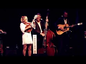 Back On My Mind Again - Rhonda Vincent and the Rage Live