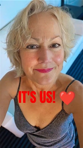 IT'S US, DOING FASHION TOGETHER!#fashionstyle