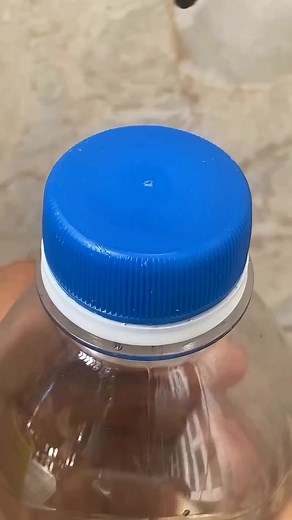 How to Siphon Gas with a Plastic Bottle – Easy DIY | Bruce Smith | Facebook