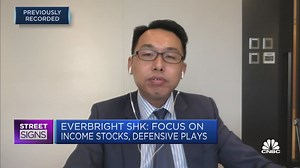 Strategist picks top income stocks in China amid market weakness