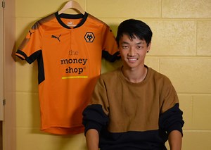 Wolves sign Swiss midfielder Ming-Yang Yang - WATCH