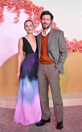 Leighton Meester shares self-care gem that helps shed her alien skin