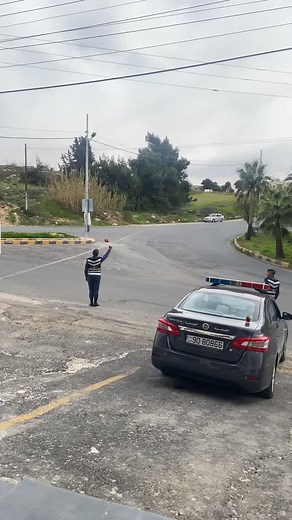 Traffic Control Techniques by Police Officer