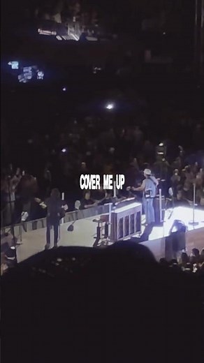 Cover Me Up by Morgan Wallen - Live in Seattle 7/26/25 #morganwallen #country #concert