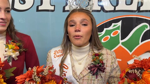 The Pumpkin Show Queens interview! 2nd Attendant Molly Miller 1st Attendant Eliana King Queen Olivia Gonzalez Our Special Edition Pumpkin coverage is brought to you by Anderson Insurance and The Law Office of Lucas Thompson | Scioto Post