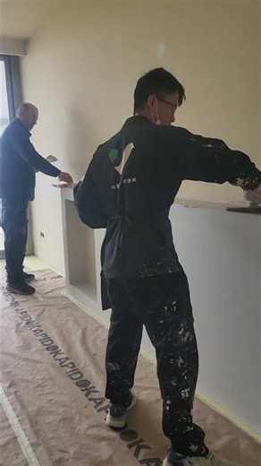 Vanlei + Spanish crew: on-site microcement application #shorts #microcement #spain