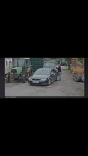 Absolutely fucked it😂 #PerfectAsIAm #feltspec #fordst #agrispec #ukfarming #cars #st #dirtydiesel #yorkshire